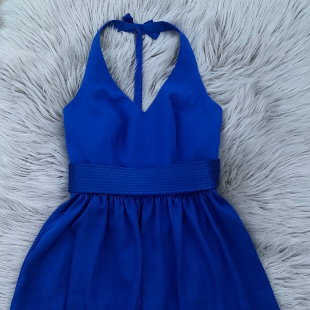Vera Wang short halter dress size 6